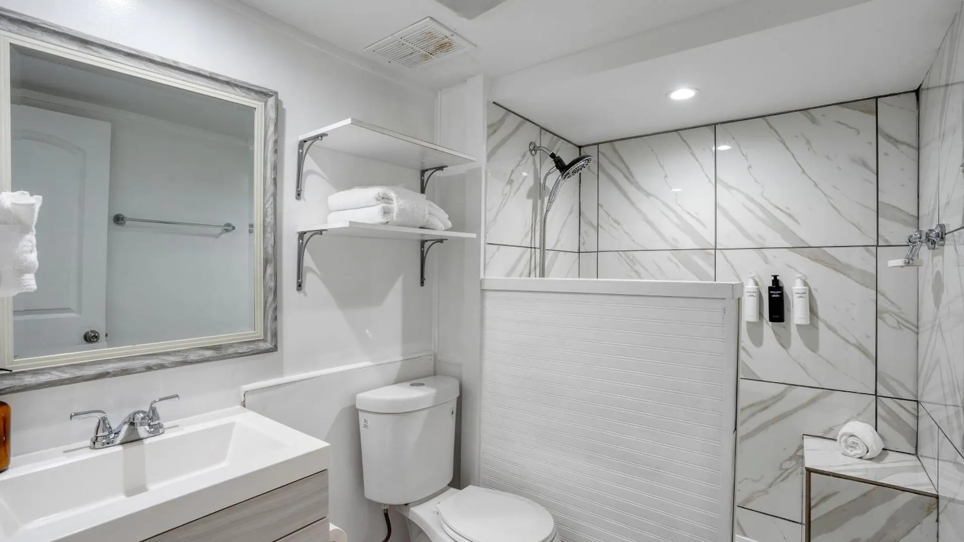 Ambassador C204 By Avantstay Beachfront Access Panama City Beach 0*,