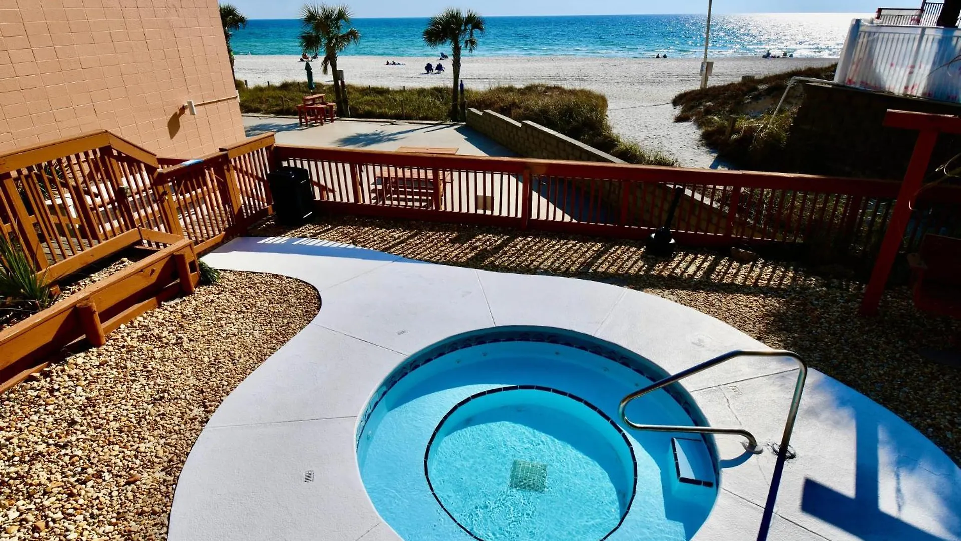 Holiday home Ambassador C204 By Avantstay Beachfront Access Panama City Beach
