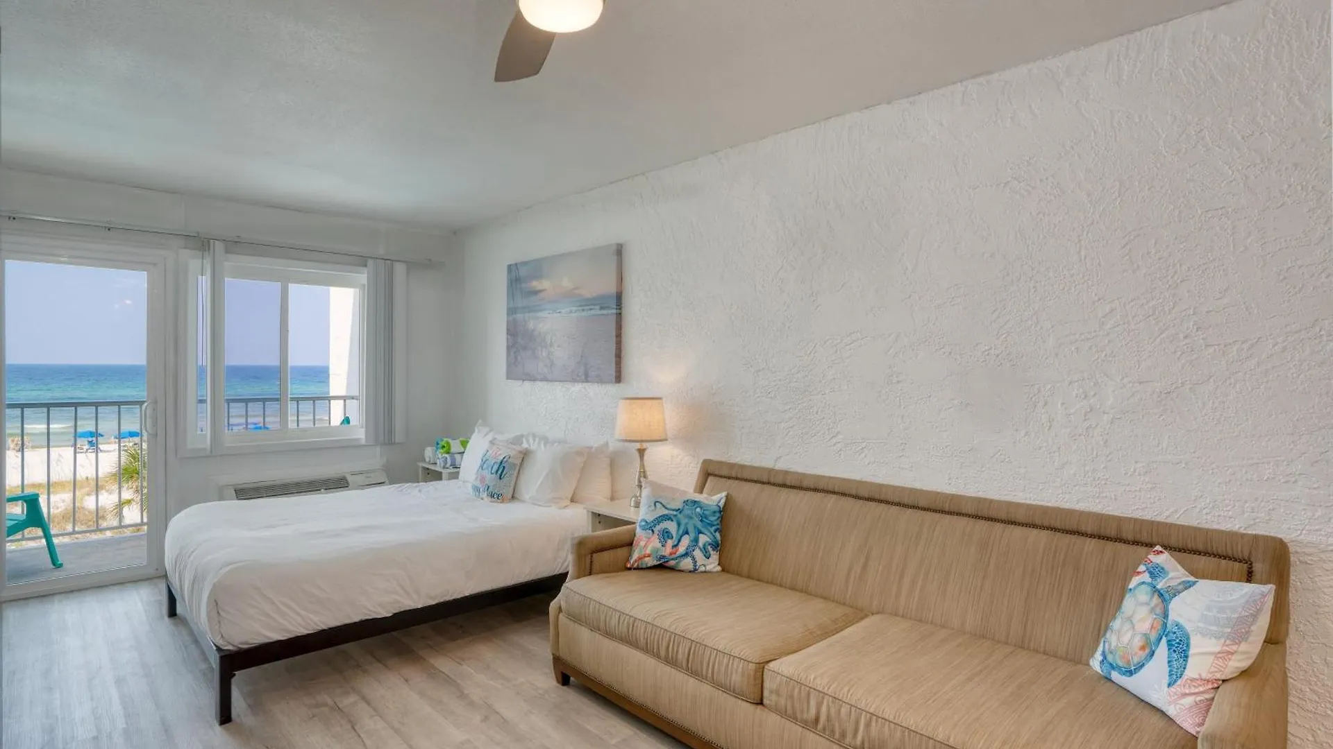 Ambassador C204 By Avantstay Beachfront Access Panama City Beach United States